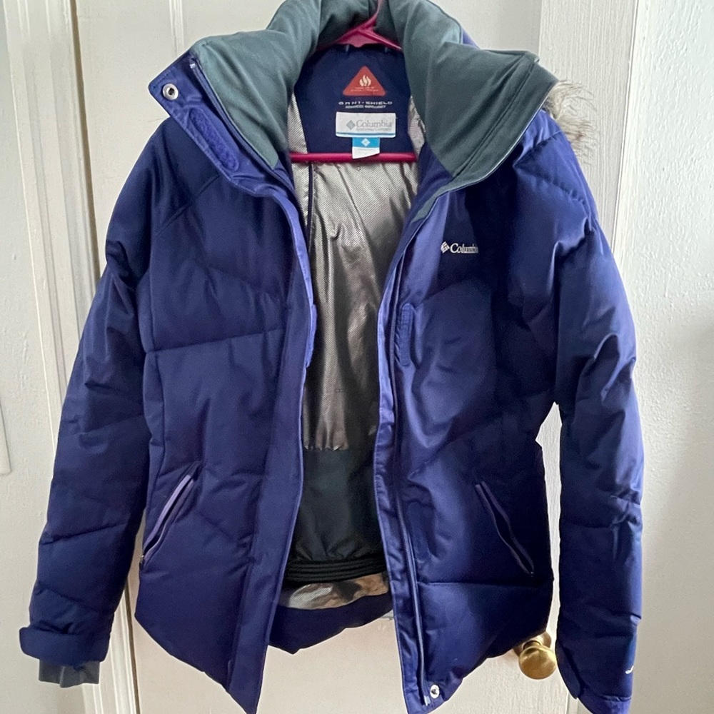 Columbia omni shield ski jacket